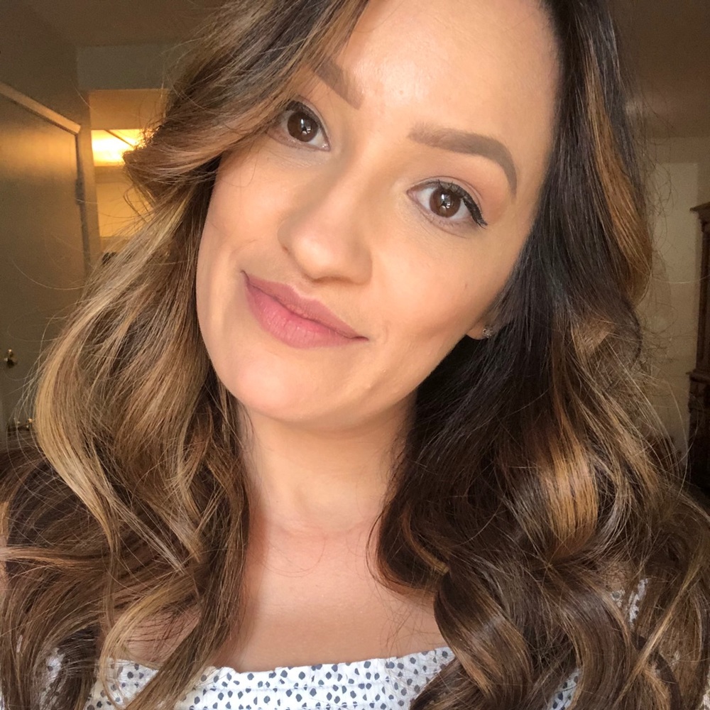 Meet your Posher, Bianca